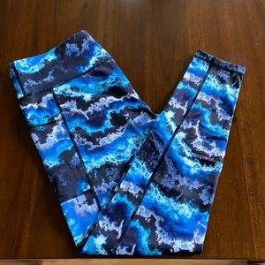 XL Cvg storm capris